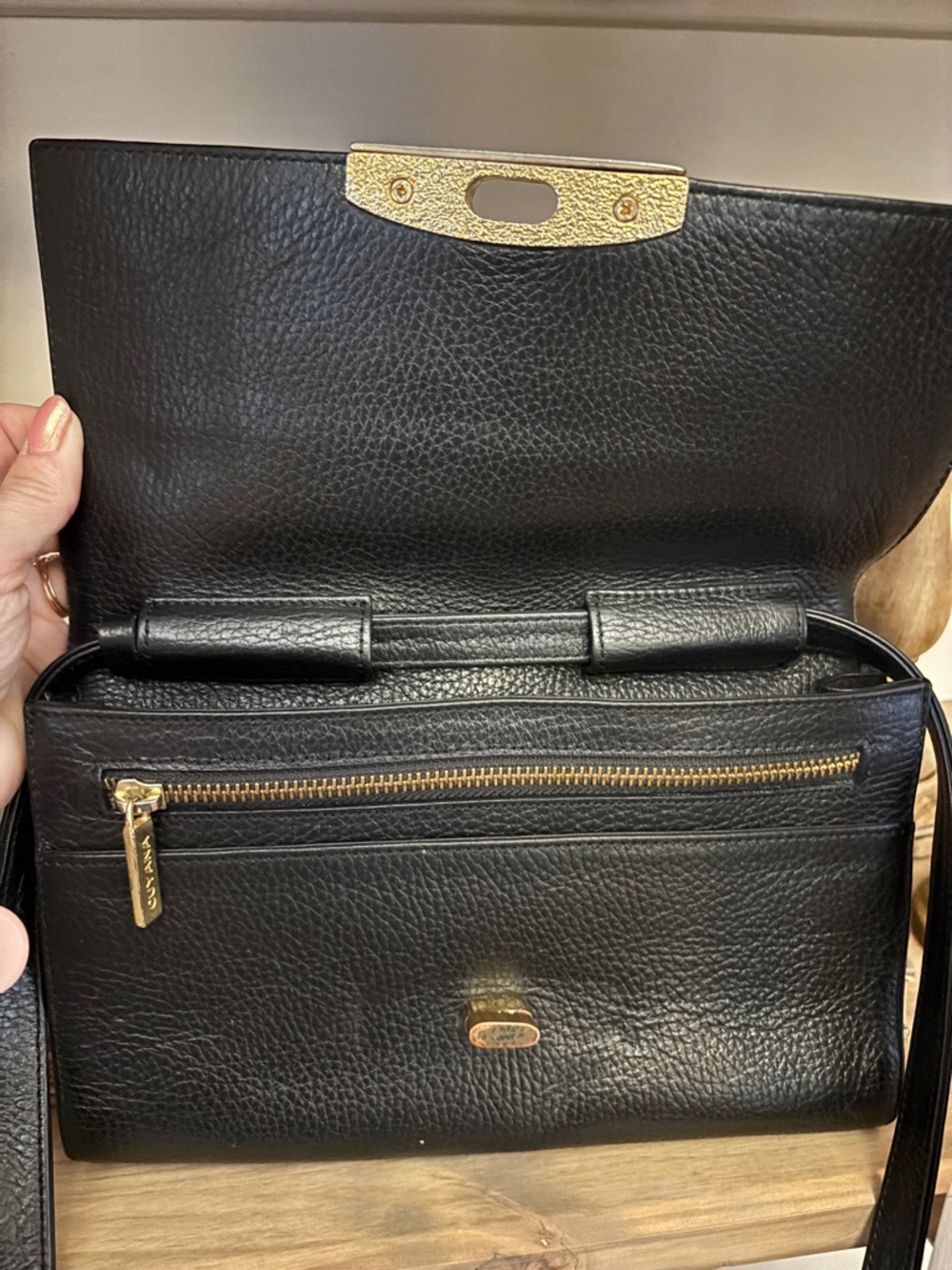 Cuyana Leather Shoulder/Crossbody Bag - Picture 3 of 10